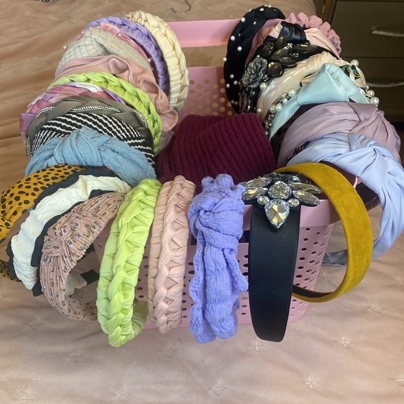 Headband - Picture 2 of 3